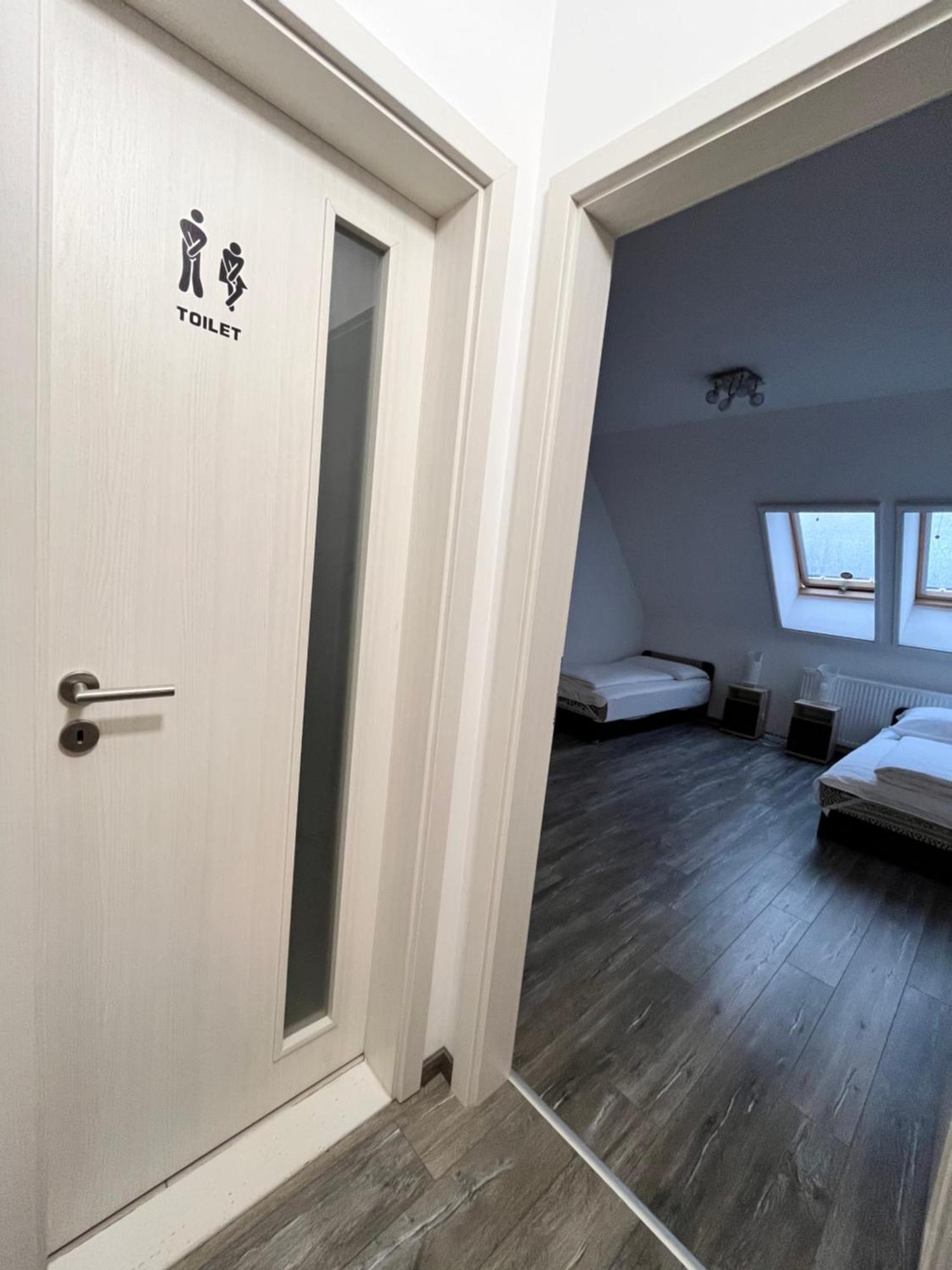 Rédiapartmanok Budapest Esterno foto