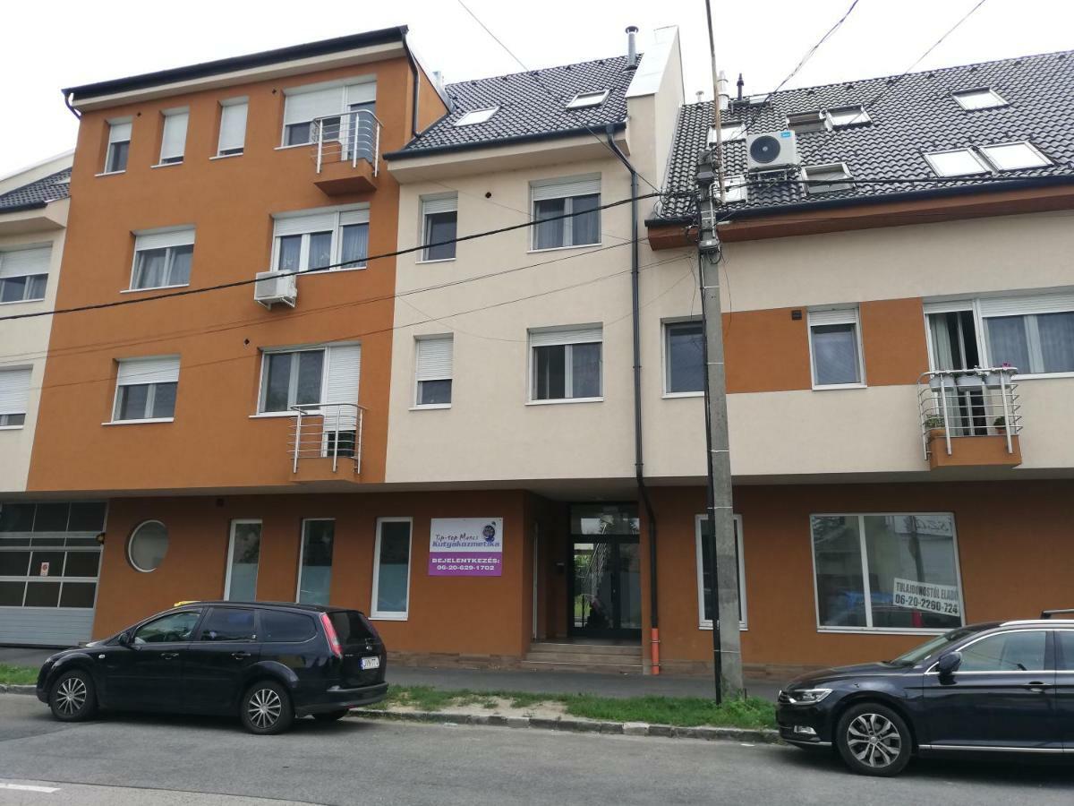 Rédiapartmanok Budapest Esterno foto